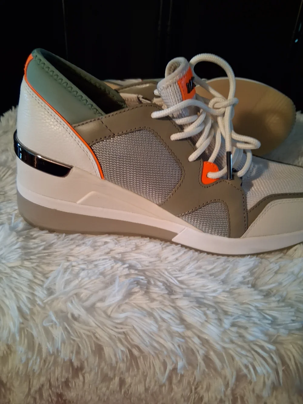 Michael Kors Women White Mesh Sneakers with Orange Logo Accents NWOT